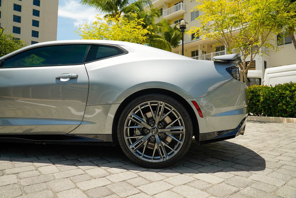 2023 Chevrolet Camaro Coupe ZL1 photo 31