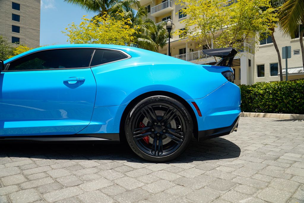 2023 Chevrolet Camaro 2dr Coupe ZL1 - 22883443 - 28
