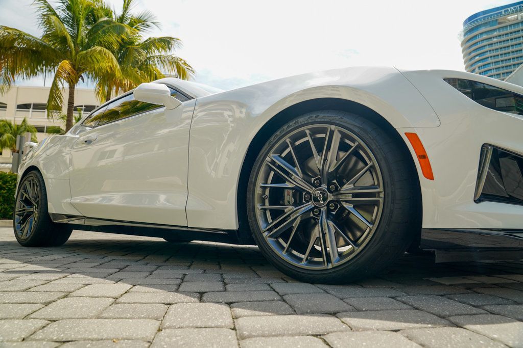 2023 Chevrolet Camaro ZL1 photo 36