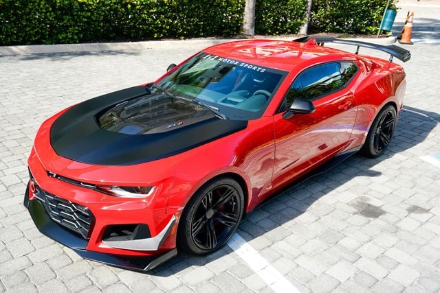 2023 Chevrolet Camaro 2dr Coupe ZL1 - 23050694 - 9