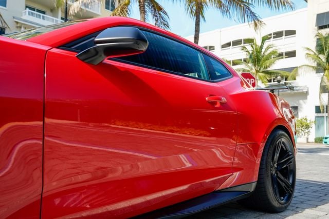 2023 Chevrolet Camaro 2dr Coupe ZL1 - 23050694 - 10