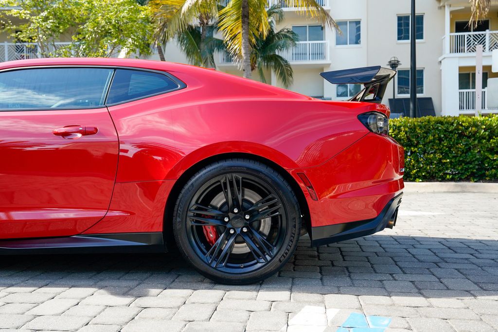 2023 Chevrolet Camaro 2dr Coupe ZL1 - 23050694 - 15
