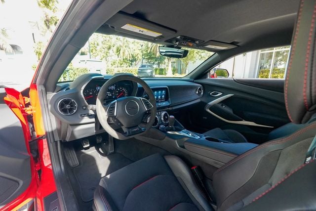 2023 Chevrolet Camaro 2dr Coupe ZL1 - 23050694 - 2