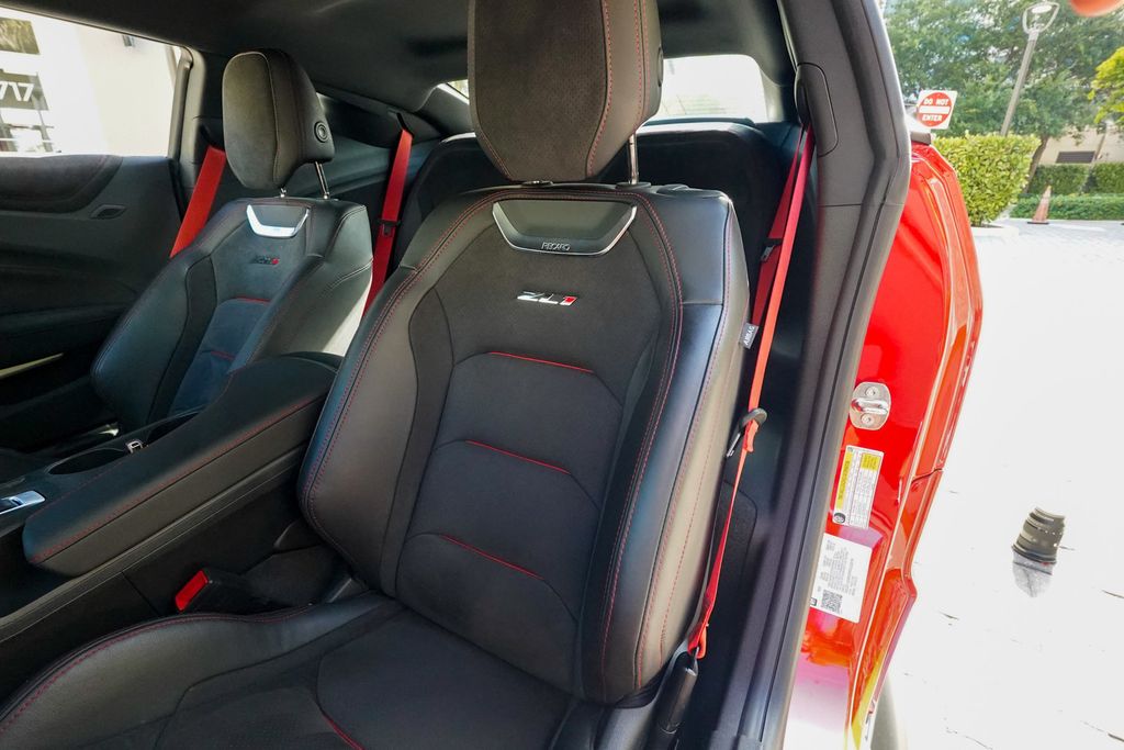 2023 Chevrolet Camaro 2dr Coupe ZL1 - 23050694 - 61