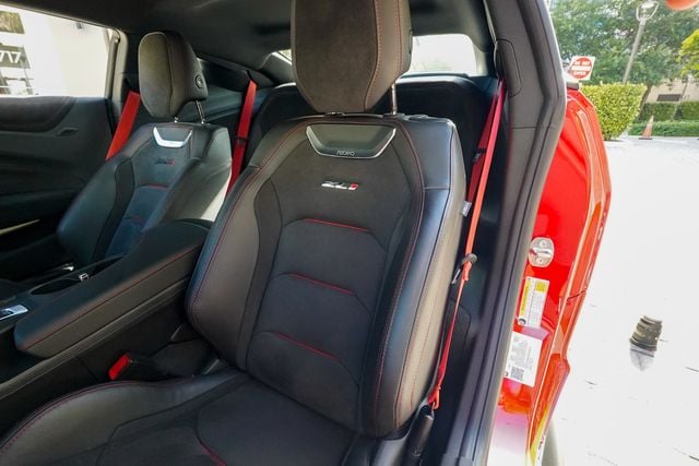 2023 Chevrolet Camaro 2dr Coupe ZL1 - 23050694 - 61