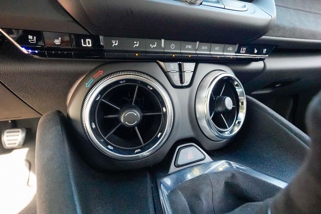 2023 Chevrolet Camaro 2dr Coupe ZL1 - 23050694 - 71