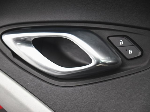 2023 Chevrolet Camaro 2LT - 22962357 - 19