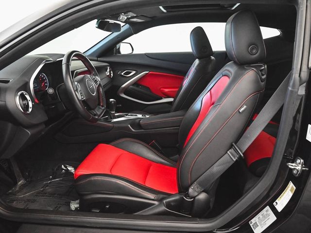 2023 Chevrolet Camaro 2LT - 22962357 - 24