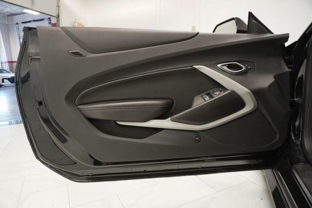 2023 Chevrolet Camaro SS - 22974972 - 13