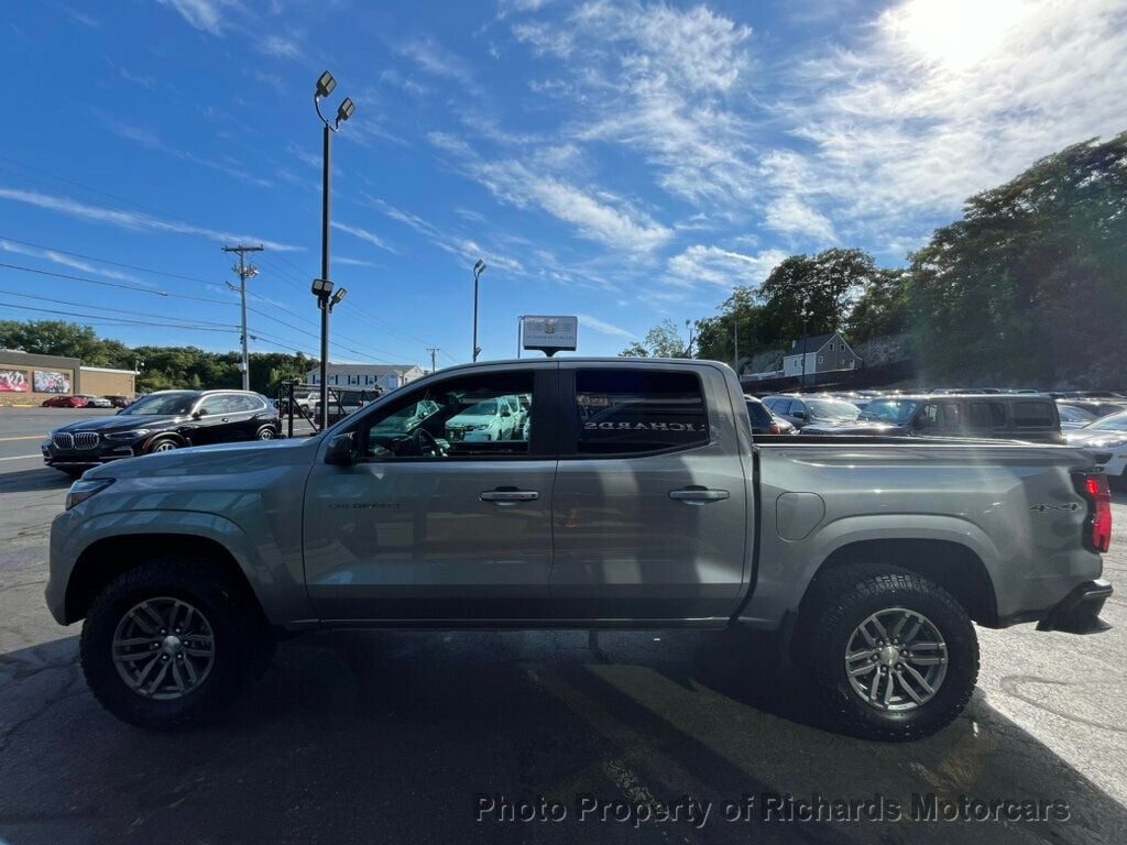 2023 Chevrolet Colorado 4WD Crew Cab LT - 22572821 - 10