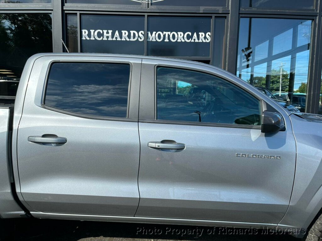 2023 Chevrolet Colorado 4WD Crew Cab LT - 22572821 - 5