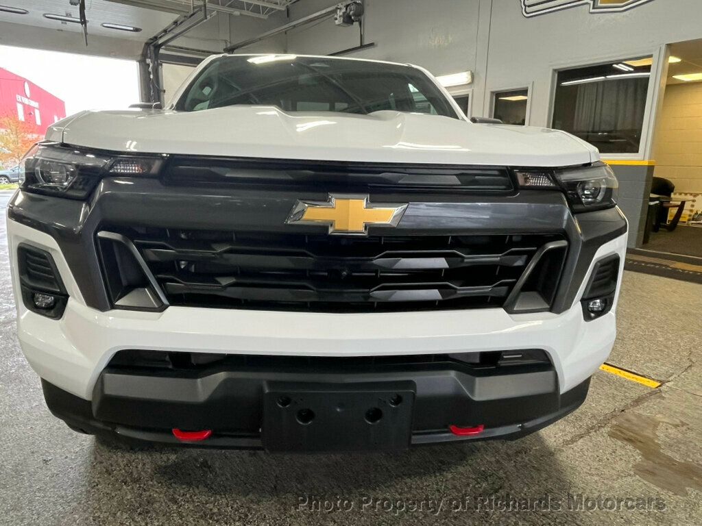 2023 Chevrolet Colorado 4WD Crew Cab LT - 22922046 - 13
