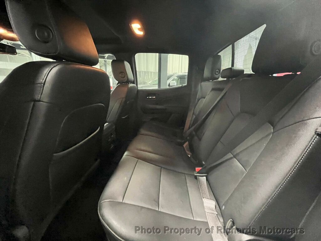 2023 Chevrolet Colorado 4WD Crew Cab LT - 22922046 - 19
