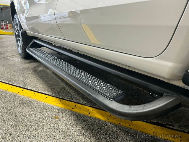 2023 Chevrolet Colorado 4WD Crew Cab LT - 22922046 - 7