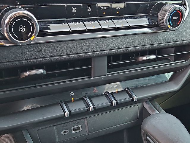 2023 Chevrolet Colorado 4WD Crew Cab Trail Boss - 23055484 - 9