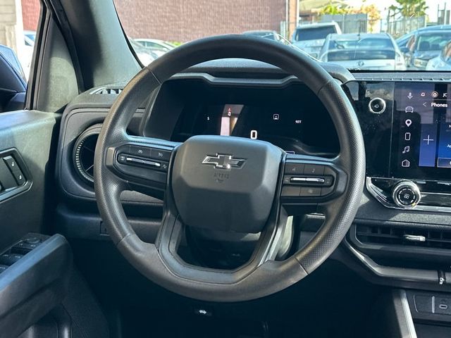 2023 Chevrolet Colorado 4WD Crew Cab Trail Boss - 23055185 - 17
