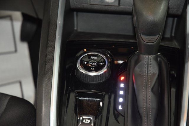 2023 Chevrolet Colorado 4WD Crew Cab Trail Boss - 22916939 - 31
