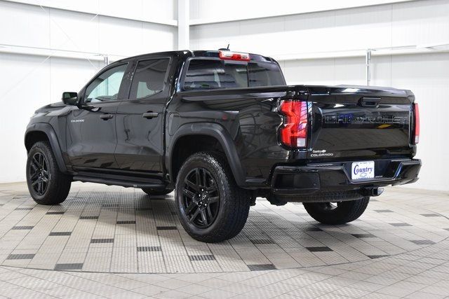 2023 Chevrolet Colorado 4WD Crew Cab Trail Boss - 22916939 - 5