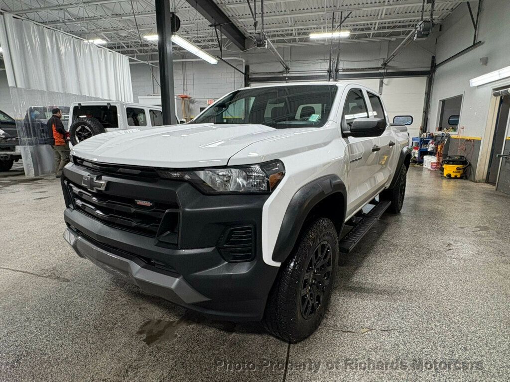 2023 Chevrolet Colorado 4WD Crew Cab Trail Boss - 22945961 - 9