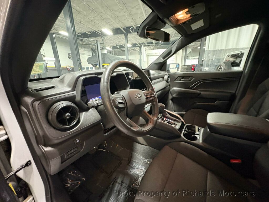 2023 Chevrolet Colorado 4WD Crew Cab Trail Boss - 22945961 - 15