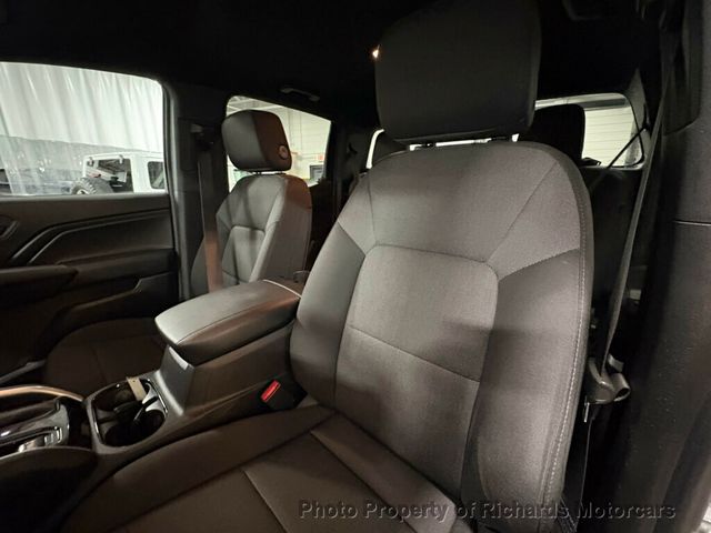 2023 Chevrolet Colorado 4WD Crew Cab Trail Boss - 22945961 - 16