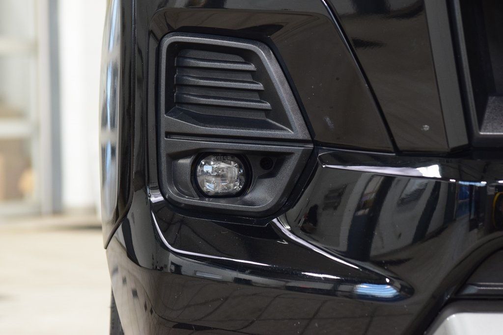 2023 Chevrolet Colorado 4WD Crew Cab Z71 - 22950453 - 13