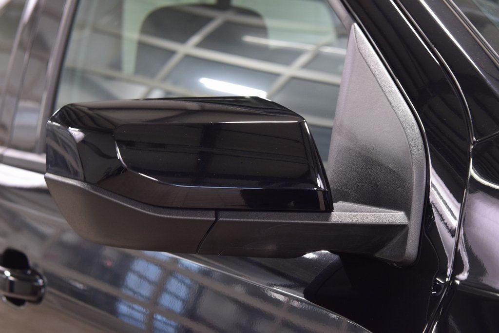 2023 Chevrolet Colorado 4WD Crew Cab Z71 - 22950453 - 17