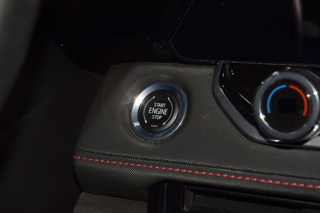 2023 Chevrolet Colorado 4WD Crew Cab Z71 - 22950453 - 35