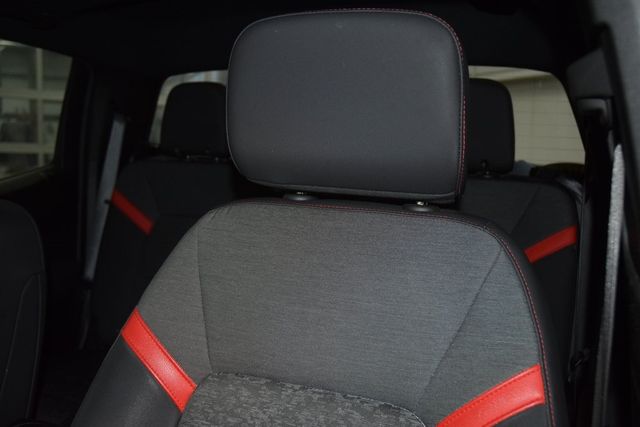 2023 Chevrolet Colorado 4WD Crew Cab Z71 - 22950453 - 42