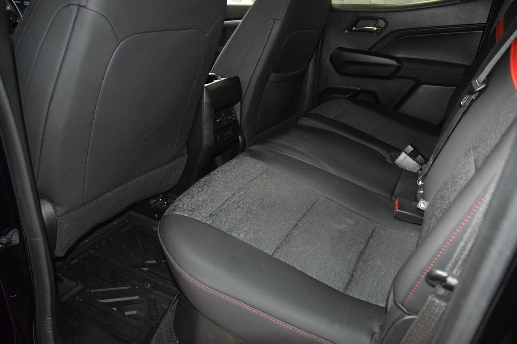 2023 Chevrolet Colorado 4WD Crew Cab Z71 - 22950453 - 43