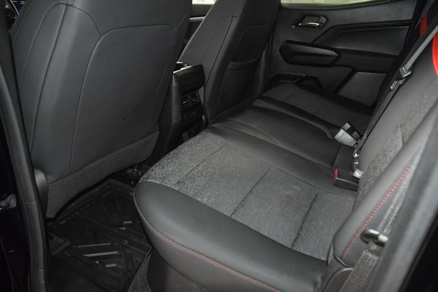 2023 Chevrolet Colorado 4WD Crew Cab Z71 - 22950453 - 43