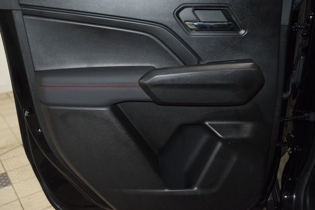 2023 Chevrolet Colorado 4WD Crew Cab Z71 - 22950453 - 44