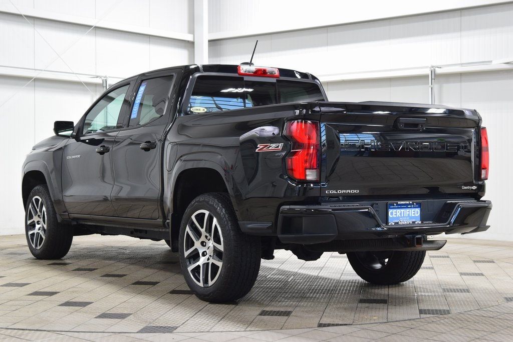 2023 Chevrolet Colorado 4WD Crew Cab Z71 - 22950453 - 5