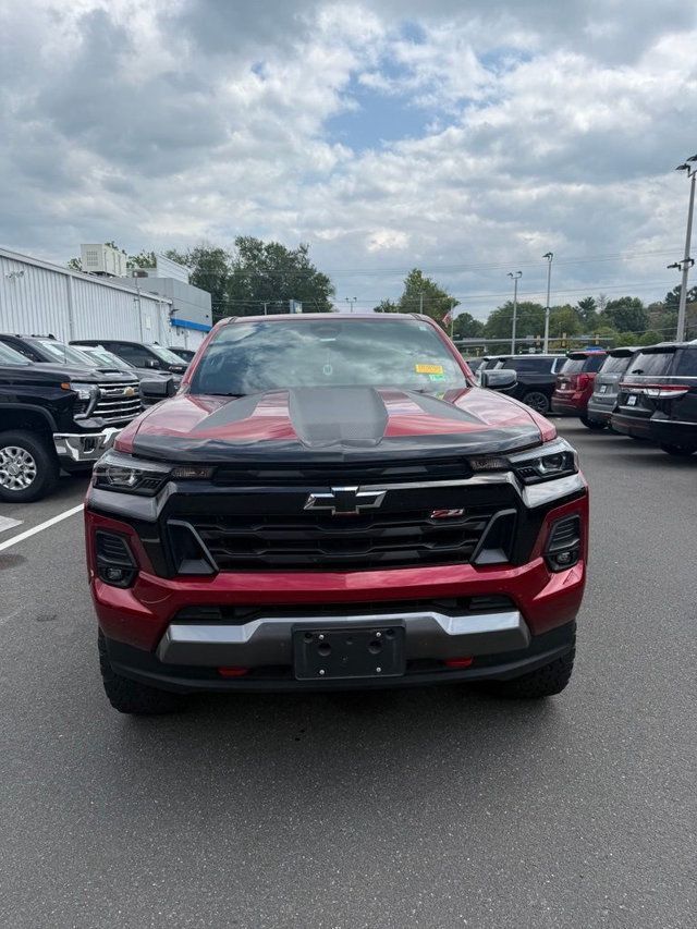 2023 Chevrolet Colorado 4WD Crew Cab Z71 - 23059395 - 9