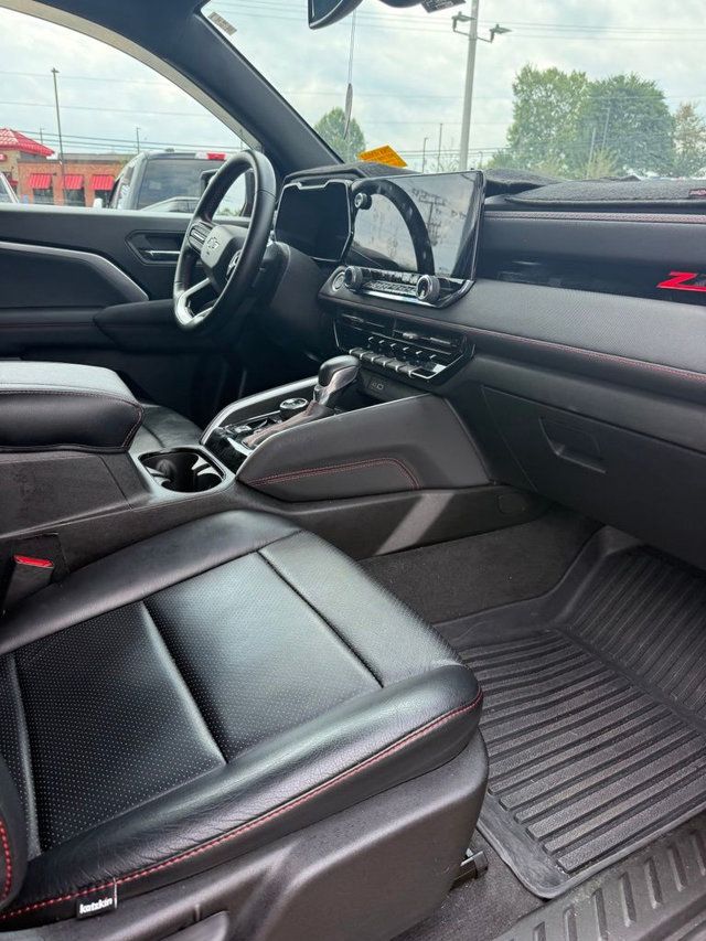2023 Chevrolet Colorado 4WD Crew Cab Z71 - 23059395 - 23