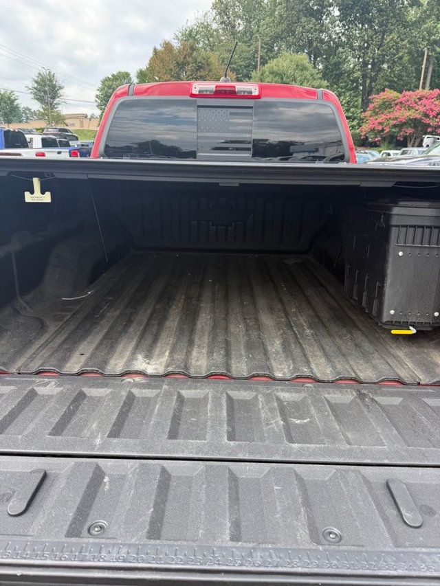 2023 Chevrolet Colorado 4WD Crew Cab Z71 - 23059395 - 5