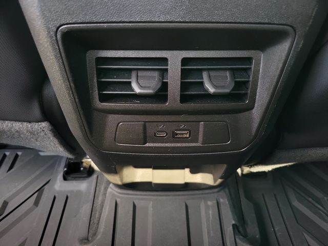 2023 Chevrolet Colorado 4WD Crew Cab Z71 - 22908750 - 9