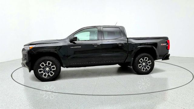 2023 Chevrolet Colorado 4WD Crew Cab Z71 - 23099876 - 7