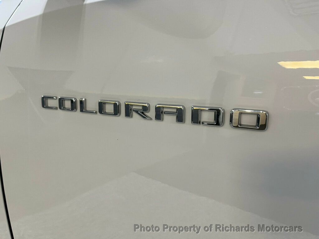 2023 Chevrolet Colorado 4WD Crew Cab Z71 - 22976148 - 11