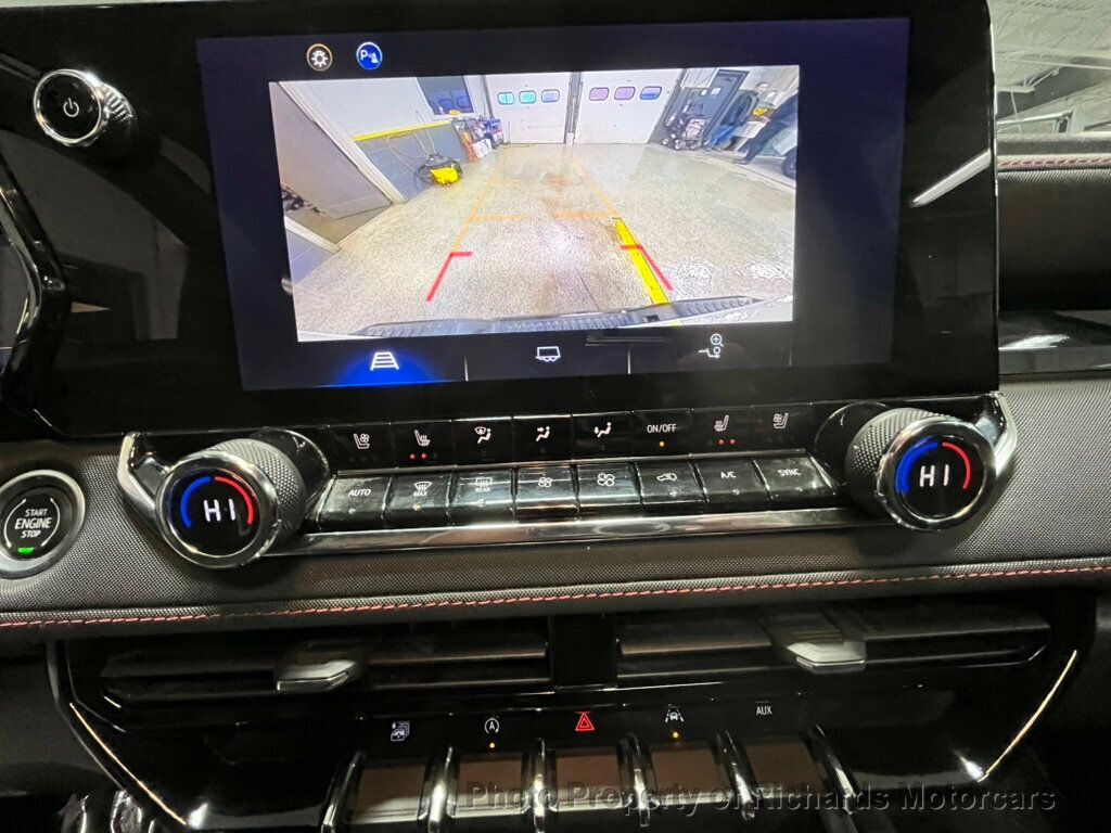 2023 Chevrolet Colorado 4WD Crew Cab Z71 - 22976148 - 28