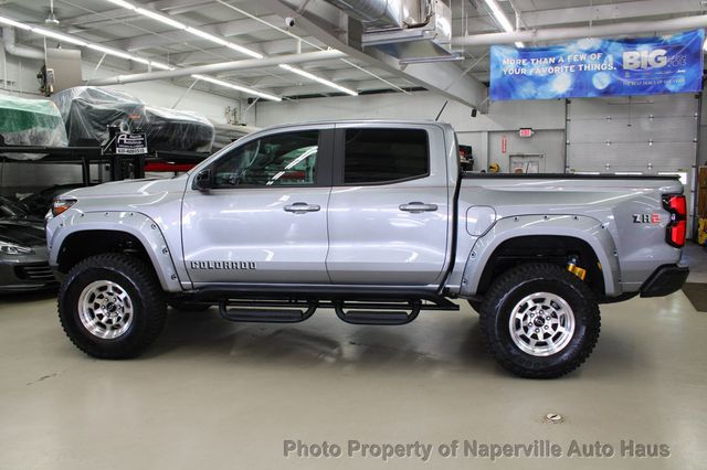2023 Chevrolet Colorado 4WD Crew Cab ZR2 - 23043332 - 3