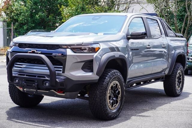 2023 Chevrolet Colorado ZR2 photo 2