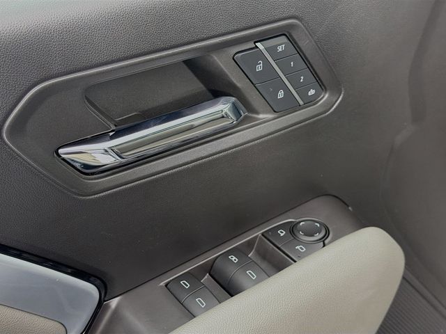 2023 Chevrolet Colorado 4WD Crew Cab ZR2 - 22951891 - 17