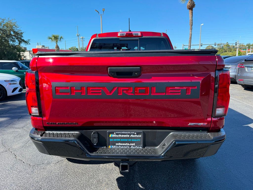 2023 Chevrolet Colorado 4WD Crew Cab ZR2 - 22936226 - 5