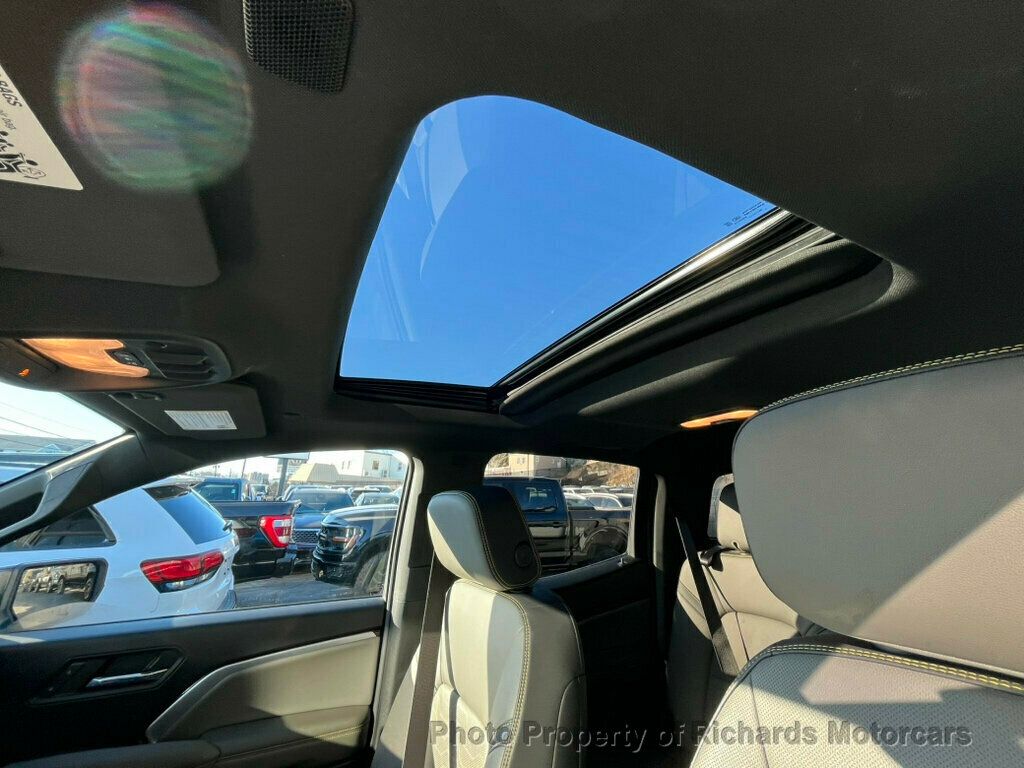 2023 Chevrolet Colorado 4WD Crew Cab ZR2 - 22958229 - 13