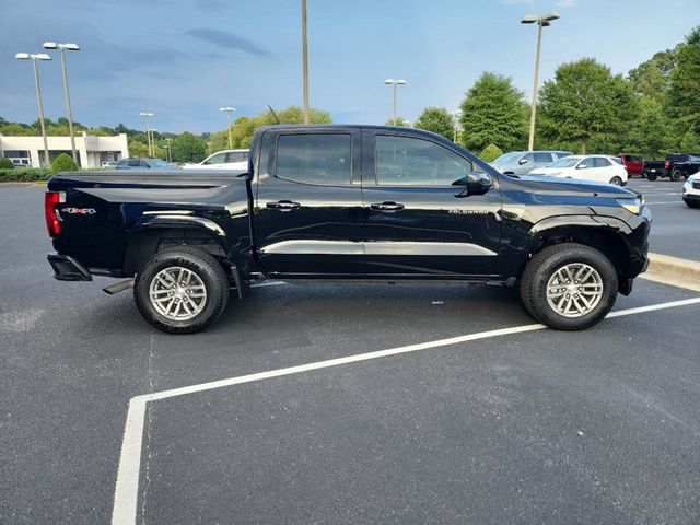 2023 Chevrolet Colorado 4WD LT - 22528142 - 3