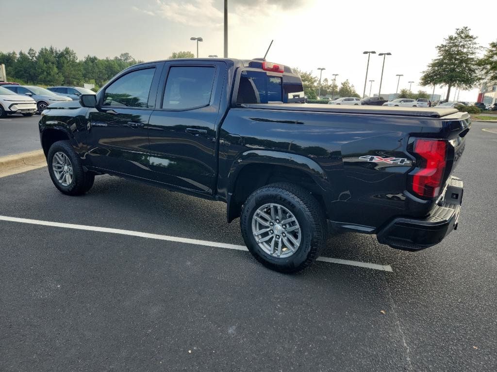 2023 Chevrolet Colorado 4WD LT - 22528142 - 6