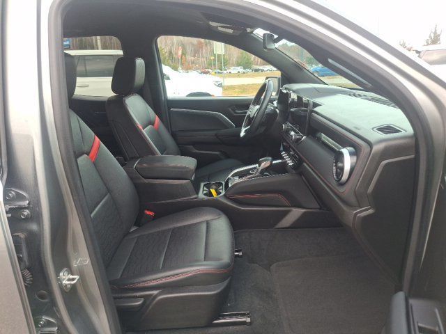 2023 Chevrolet Colorado 4WD Z71 - 23092205 - 36