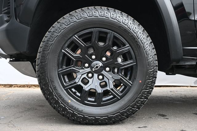 2023 Chevrolet Colorado 4x4 Crew Cab Trail Boss  - 23034889 - 6