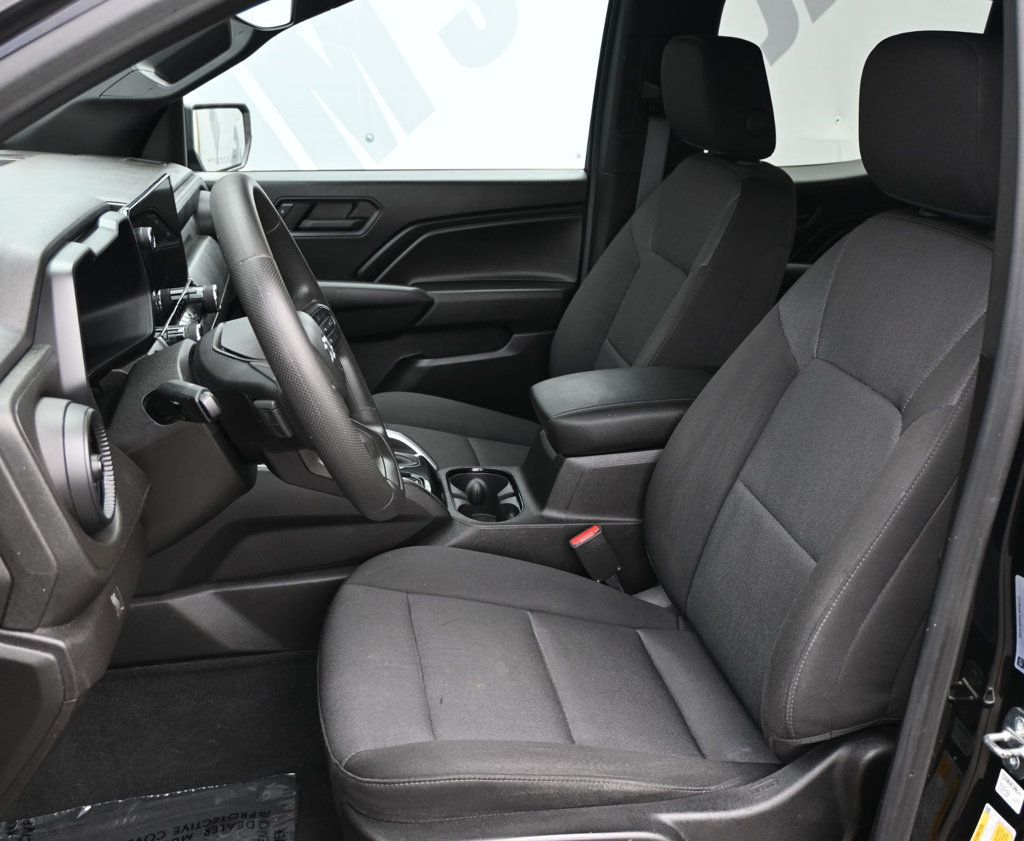 Chevrolet Colorado photo 15